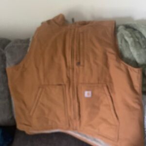 Carhartt vest